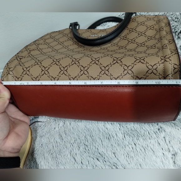 Nine west bags - Picture 9 of 9